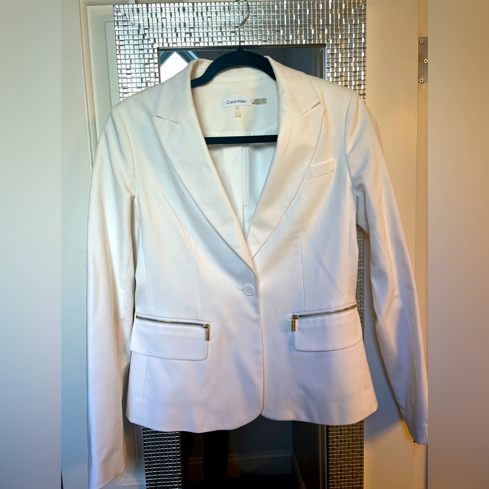Calvin Klein white blazer size 4